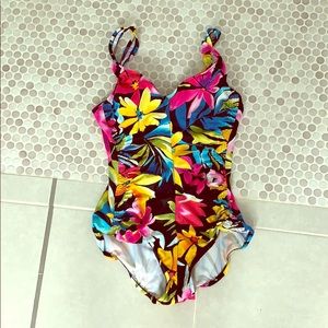 Maxine of Hollywood one piece swimming suit 8